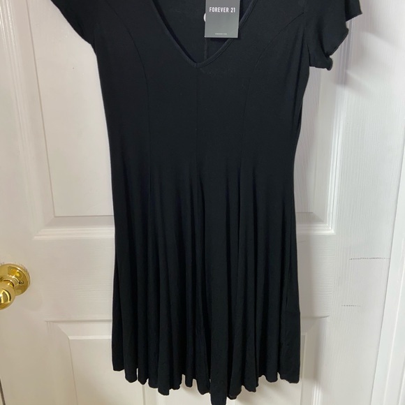 Forever 21 dress - Picture 2 of 2